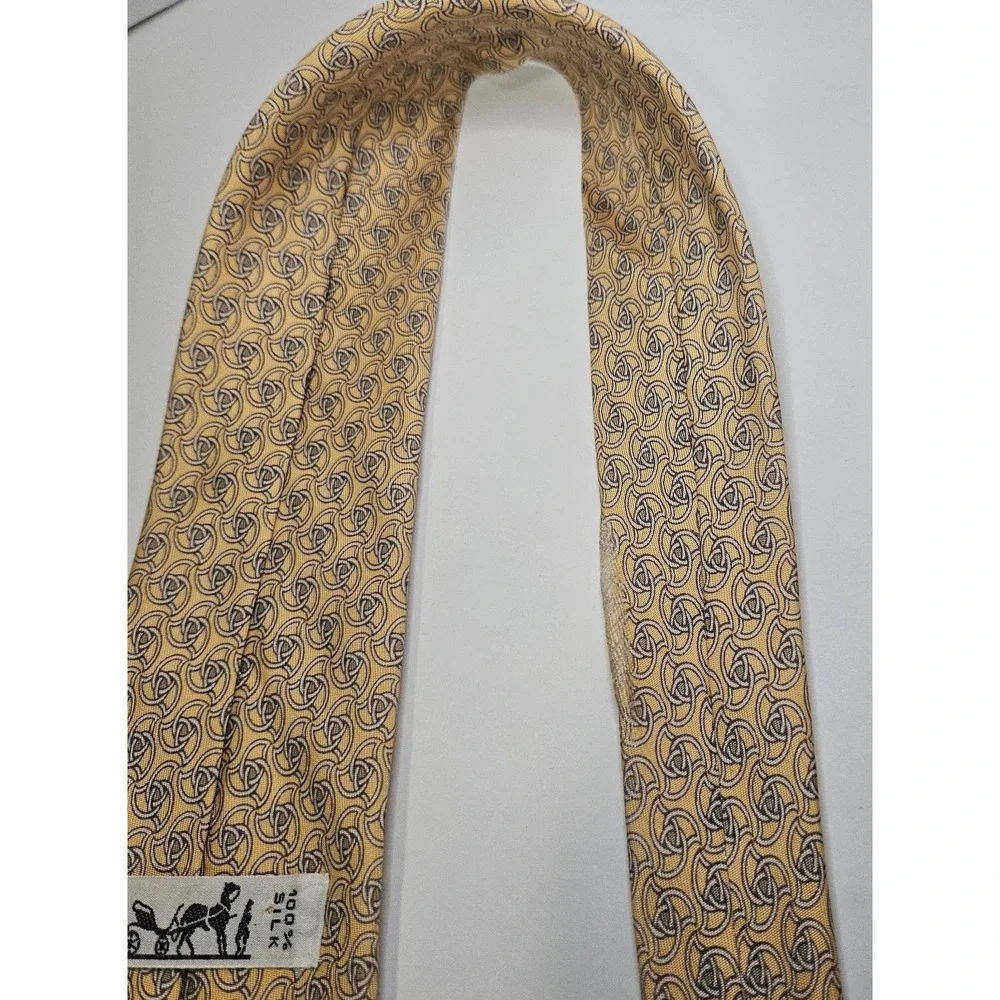 VTG Hermes Yellow 100% Silk Tie Chain Link‎ Pattern Made In France 7351 PA 90's